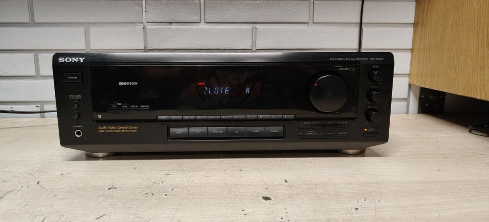 Amplituner SONY str-de205. Stereo