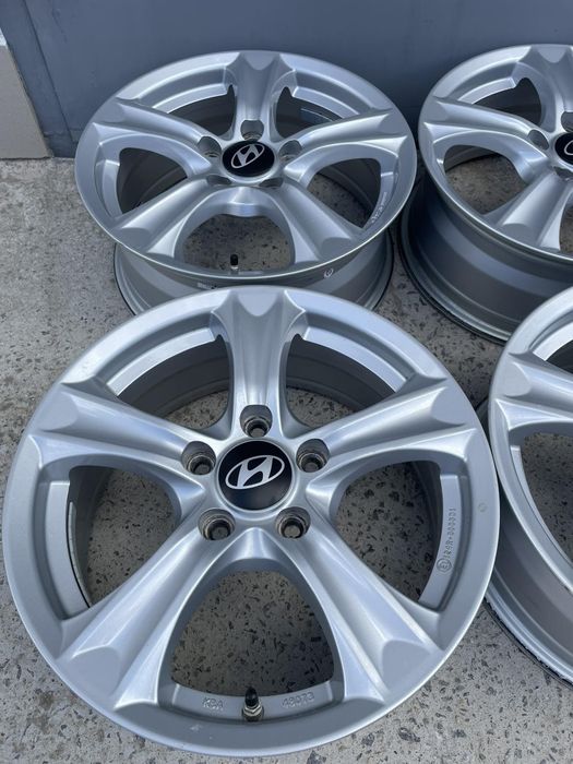 Диски литі оригінал 5×114.3 R16 Hyundai