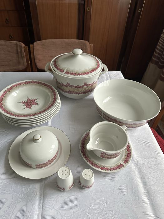 Набір столової посуди,13 предметів,б/к