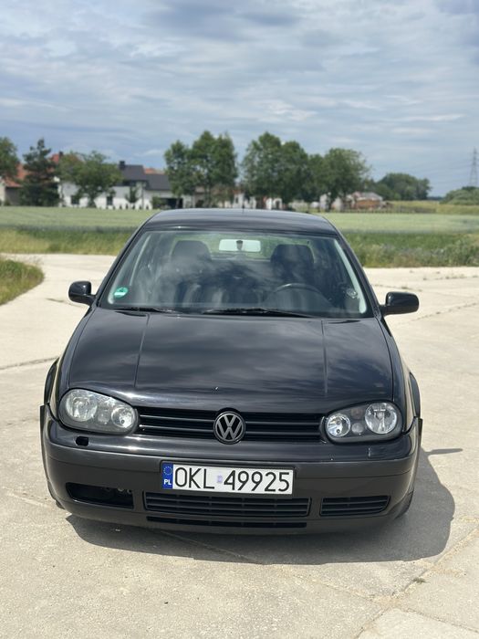 Golf 4  1.4benzyna