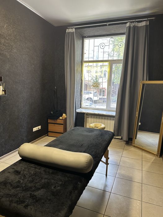 Здам приміщення під будь-яку сферу послуг чи офіс