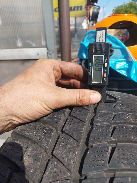 Opony Zimowe Falken 205/60R16 96H