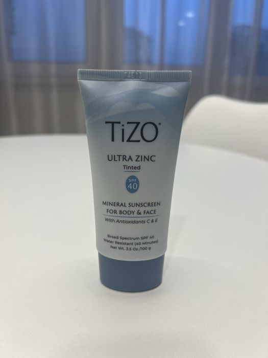 TiZO Солнцезащитный крем Ultra Zinc Body & Face Tinted SPF 40