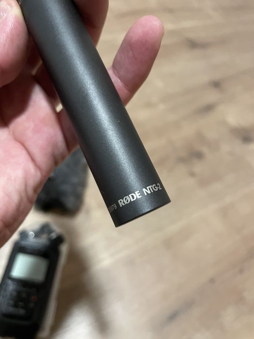 Rode Shotgun NTG2 + Zoom H4NPRO BLK + Extras