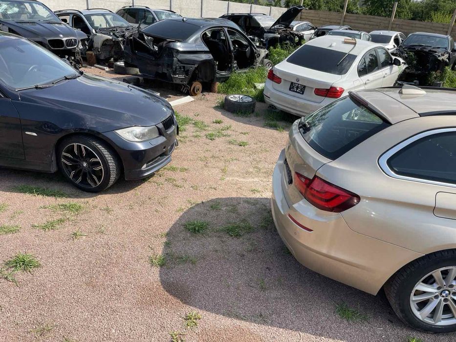 Розборка BMW X5 E70 Е71 F30 g30 E90 F10 капот  крило двери Разборка