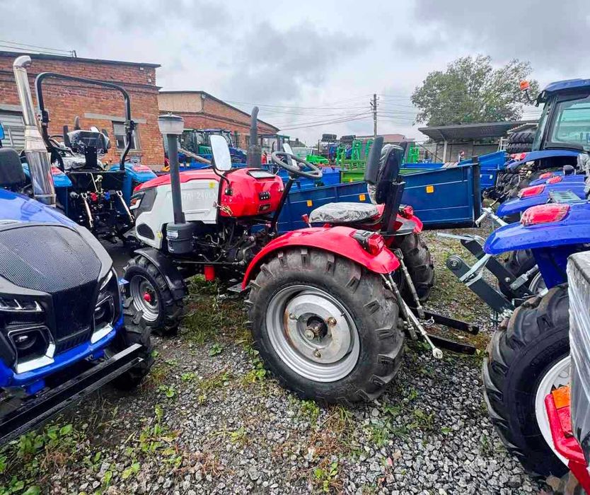 Мінітрактор Сінтай 244 3 цил, 4х4, 24 к.с Трактор обмін на вживаний