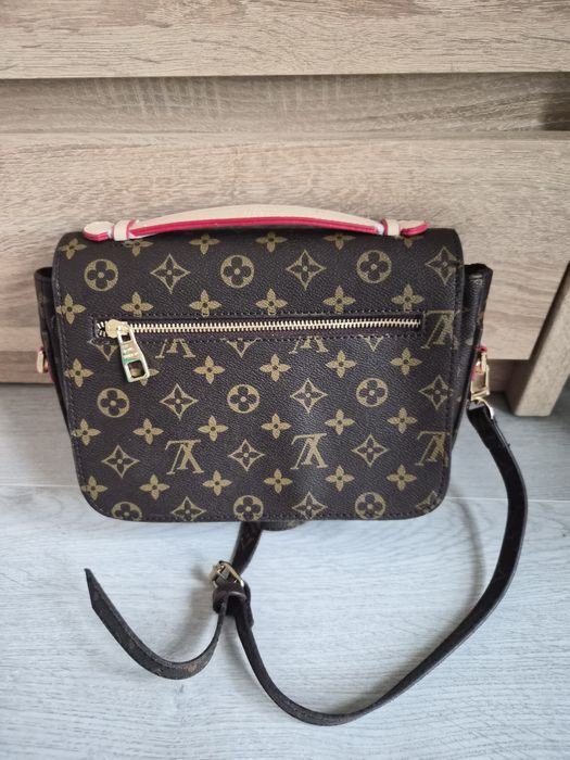 Louis Vuitton Metis Monogram