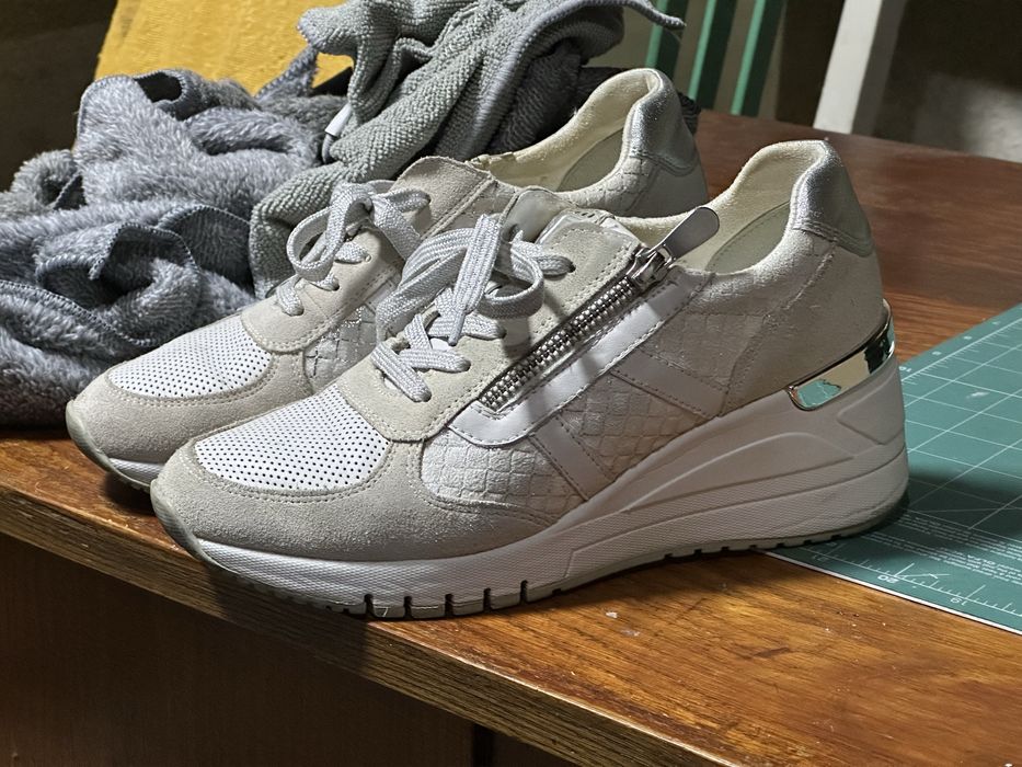 sneakersy Marco Tozzi