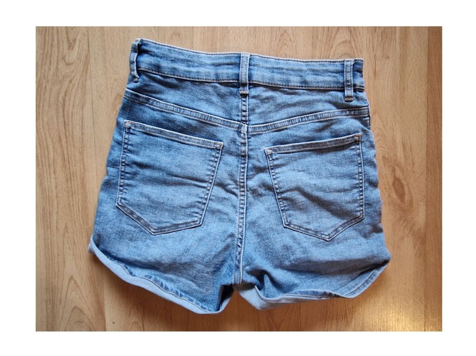 Spodenki dżinsowe H&M