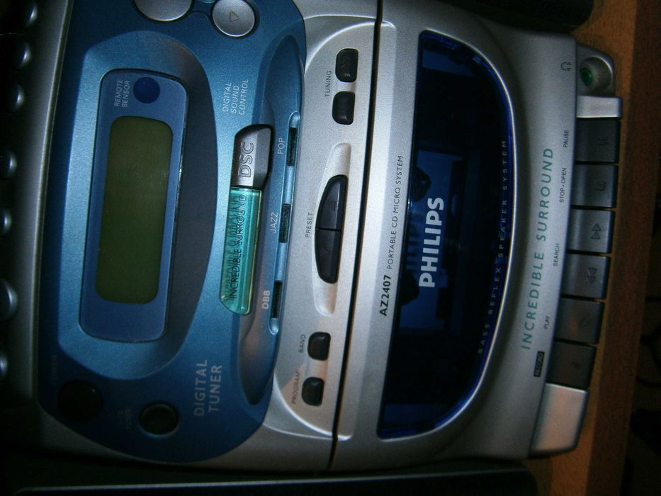 Wieża Philips CD model AZ 2407