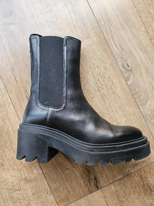 Botki Gino Rossi r. 38