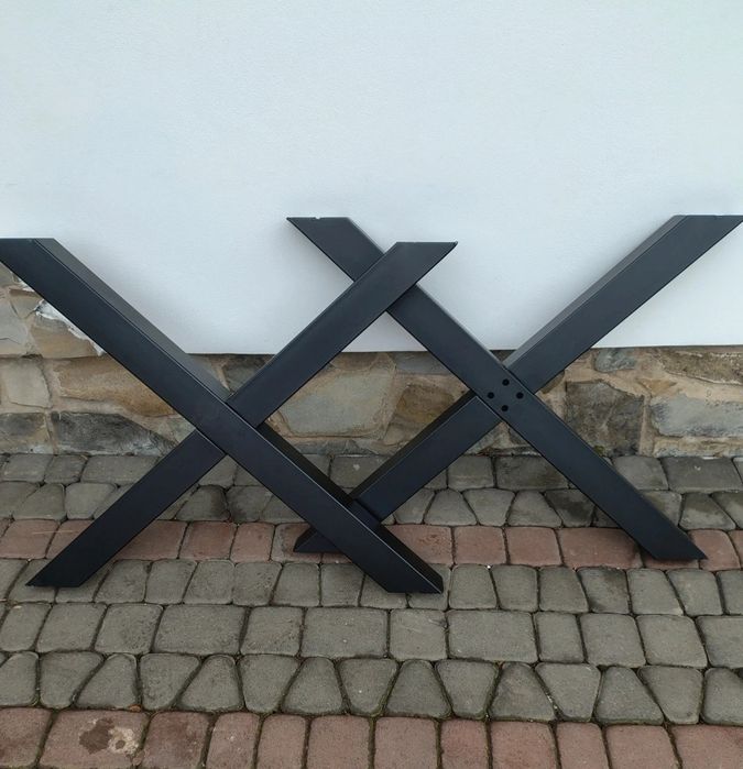 Nogi do stołu  X