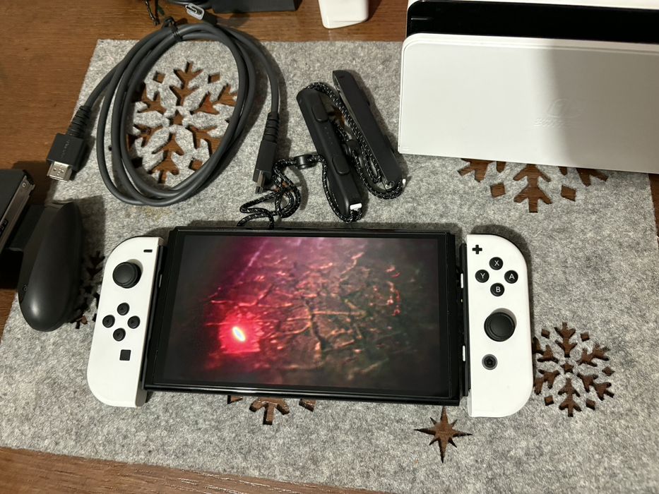 Nintedo Switch Oled Jak Nowy