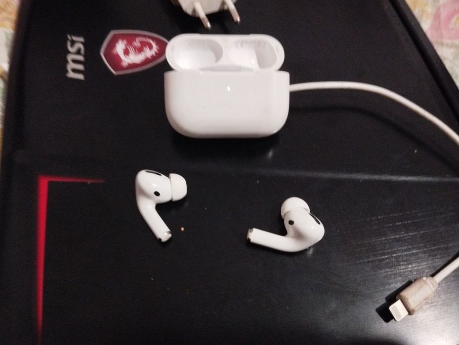 Apple Airpods 2 pro impecáveis