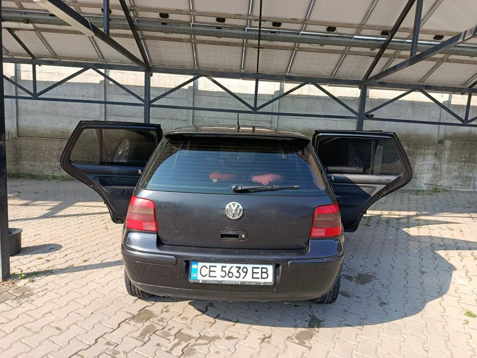 Volswagen Golf4 1.6бензін