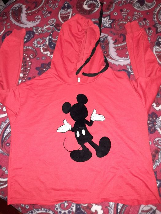 Roupa pouco ou nunca usada