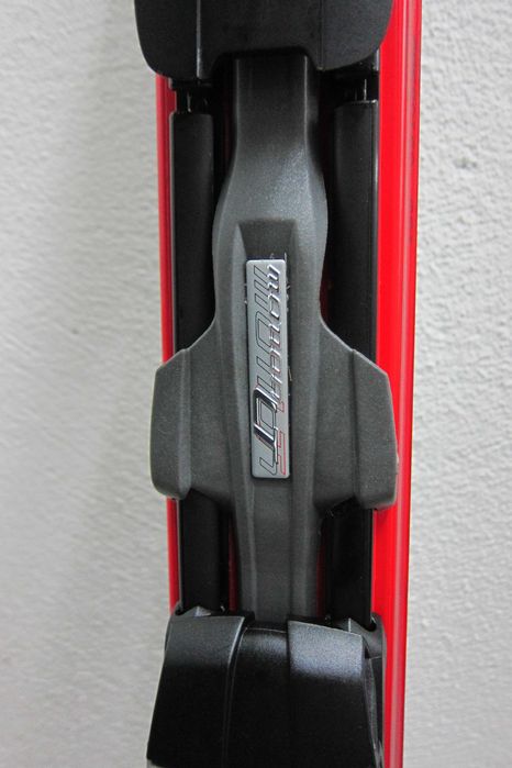 Skis Volk Unlimited AC com fixadores Motion LT (nunca usado)