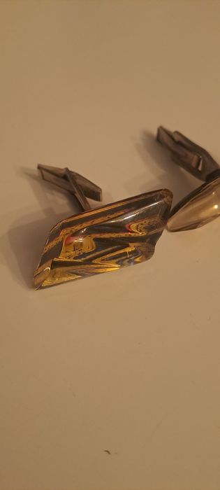 Spinki Vintage bardzo ładne.