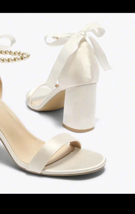 Buty , szpulki , sandałki;)