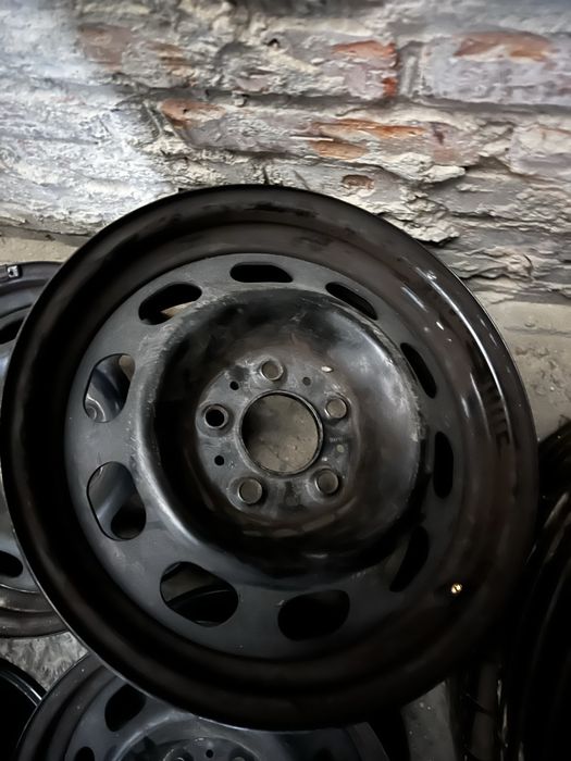 Диски R16 залізні 5*120 оригінальні від BMW