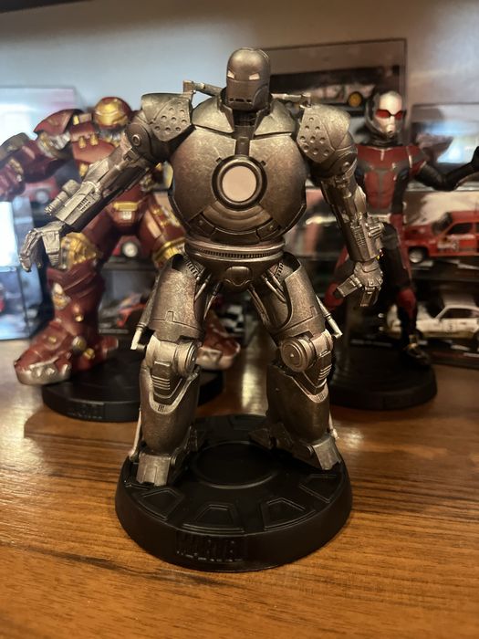 Колекційні фігури від Marvel