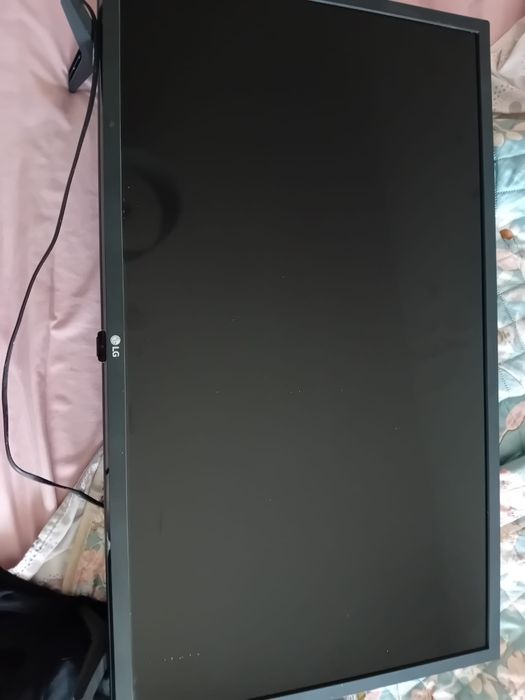 Televisão OLG  com dois meses