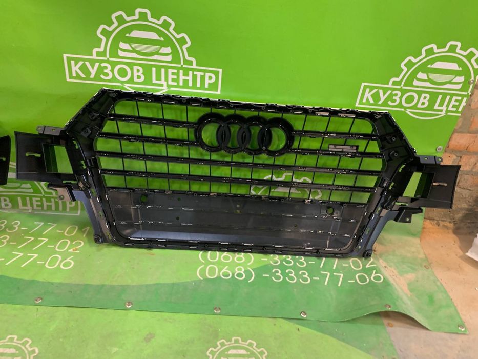 Решітка радіатора Audi Q7 2015-2019 4M решетка радиатора ауді кю7