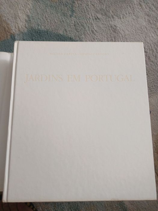 Livro Tratado da Grandeza dos Jardins de Portugal