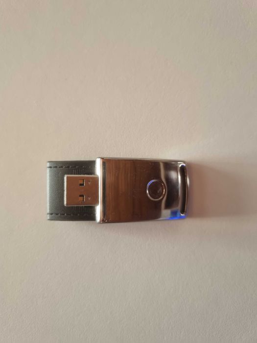 Pen usb CAM segurança rodoviária mercadorias