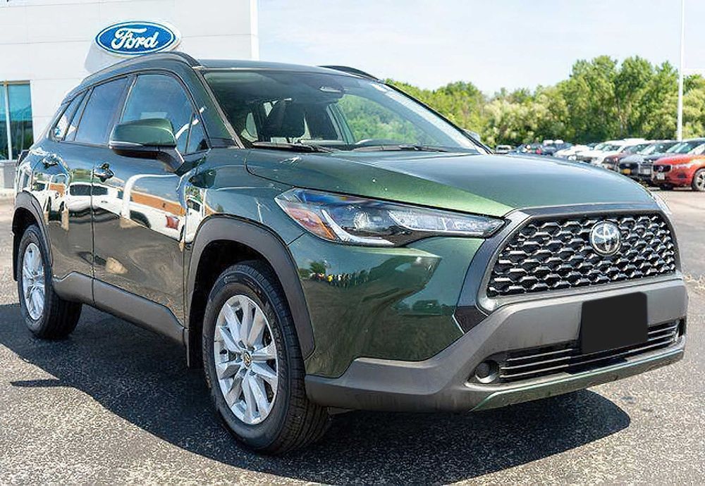Toyota Corolla Cross      2023