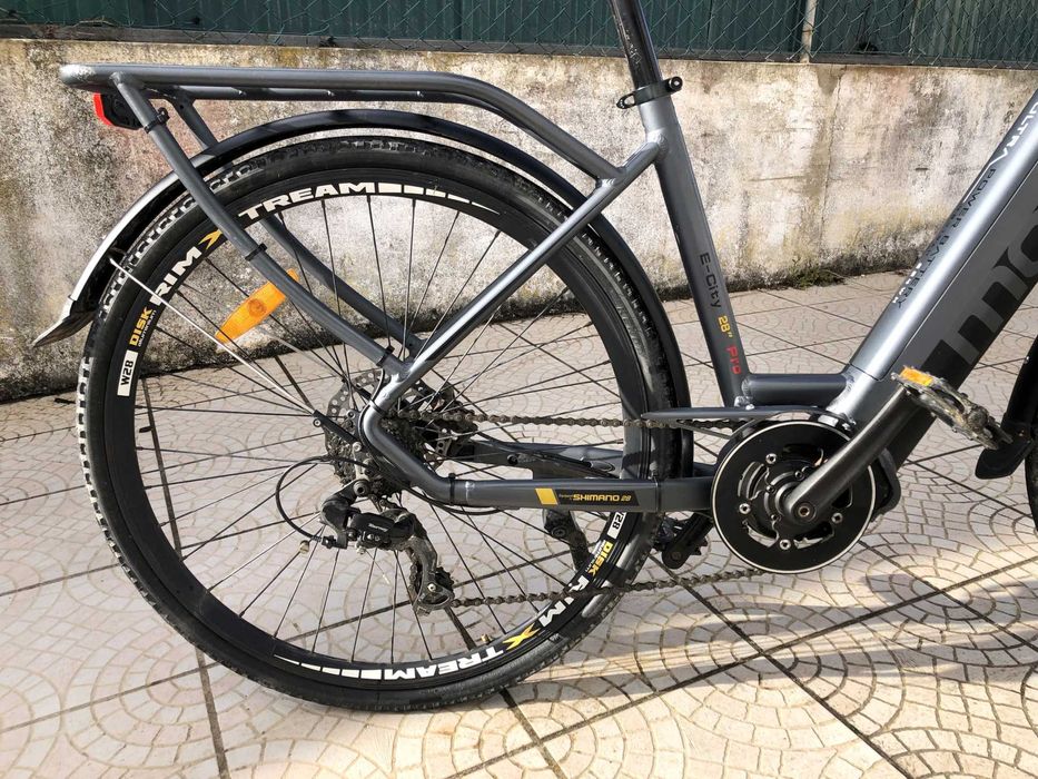 MOMA 28" PRO electric bicycle // 48V 13Ah (624Wh)