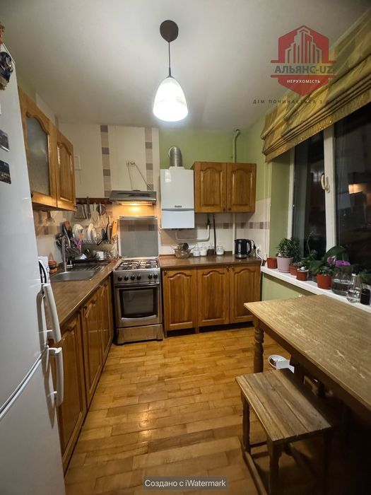 Продам 2х кімн.квартиру в Центрі Ужгорода