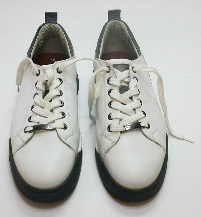 buty / obuwie letnie rozmiar 40