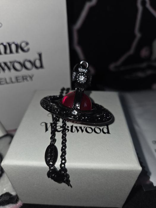 Vivienne Westwood Big Orb Red