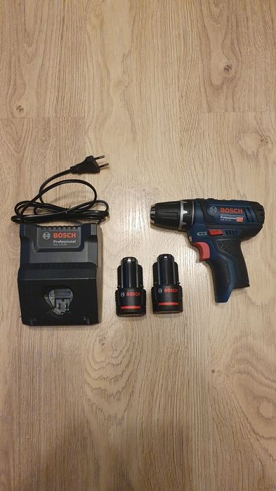 Wiertarko-wkrętarka Bosch GSR 12V-15 + 2 AKU + ładowarka. Nieużywana