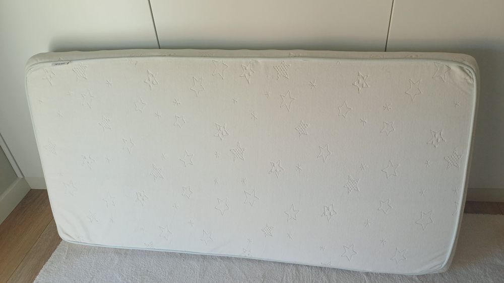 Colchão de bebé Viscoelástico IKEA