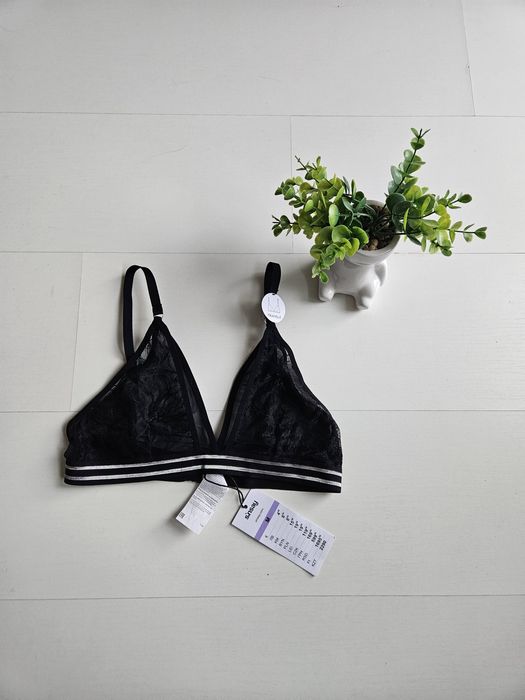 Biustonosz miękki koronkowy rozmiar M