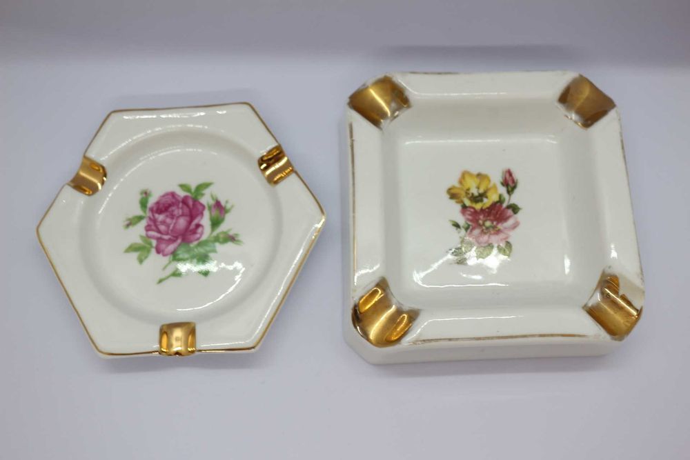 Cinzeiro motivo Floral Vista Alegre  1947