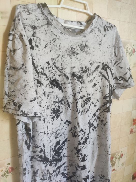 Стильная футболка