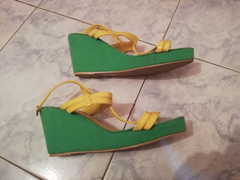 Sandały letnie różne rodzaje