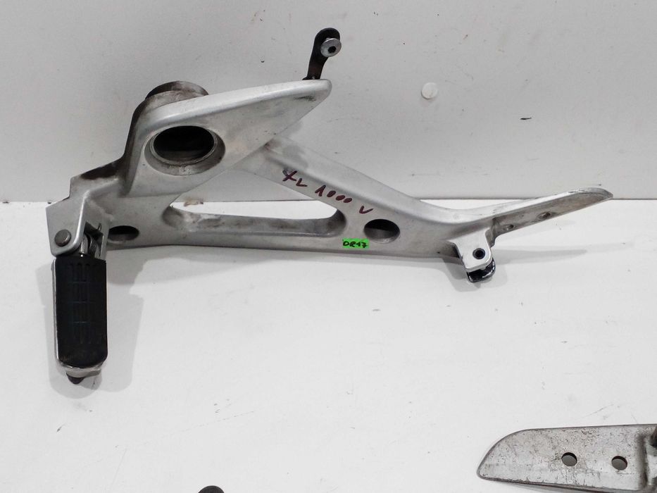 Honda xl 1000 V varadero set stelaż podnóżków