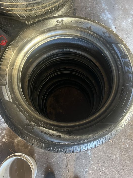 Kumho 225/55/r17