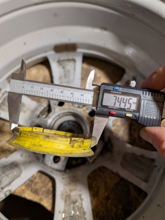 Титанові диски  R16