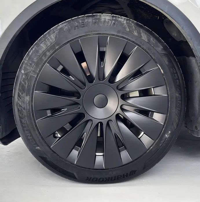 Ковпаки Tesla model Y r19