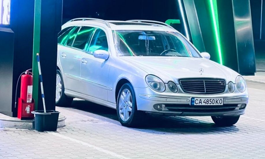 Продам Мерседес w211