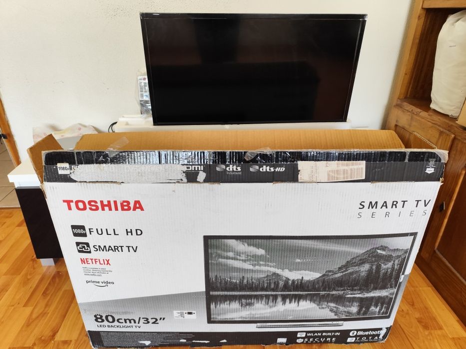 Toshiba Smart TV 32 polegadas (80cm)