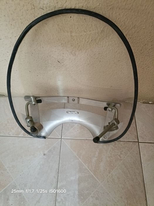 Vidro universal para mota