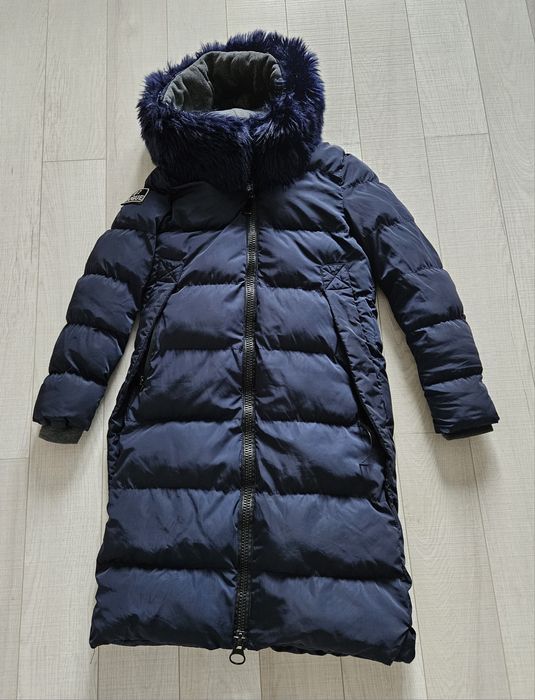 Zimowa kurtka z kapturem