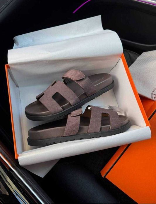 шльопанці hermes