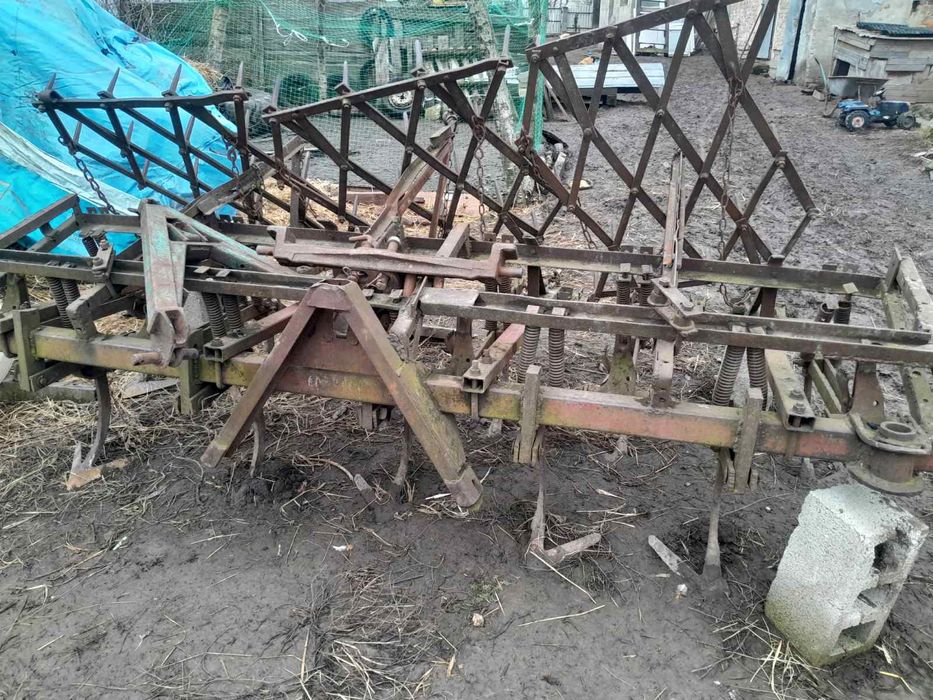 ЮМЗ на повному бойовому